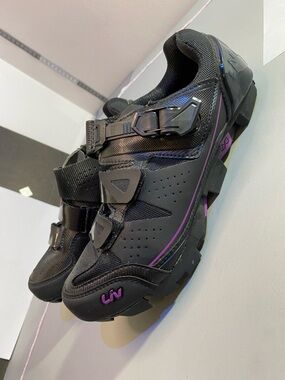 Liv Salita Black and Purple Clip-In Cycling Shoes 7.5 US Size Women